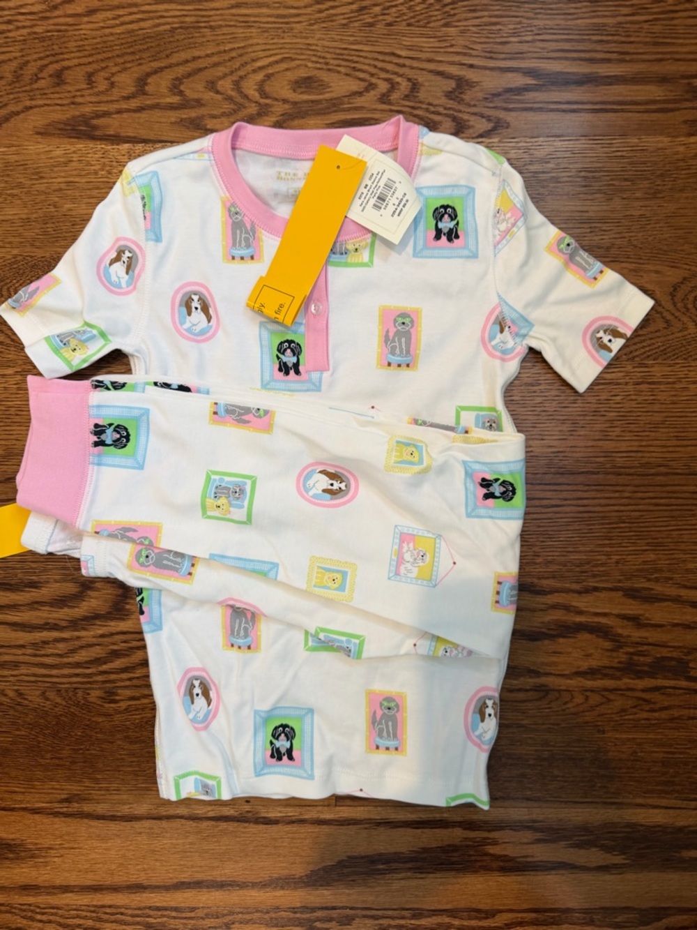 The Beaufort Bonnet Company White Dog Portrait Pajama Set with Pink Trim